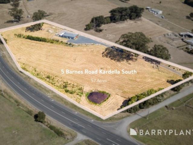 Cottage for sale in Kardella, Victoria