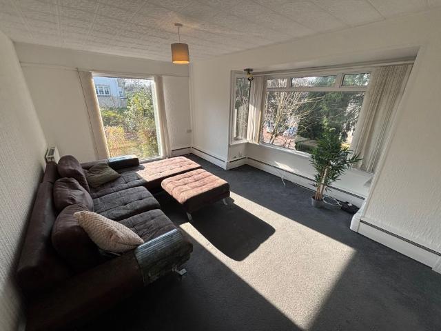 House for rent in Wellmeadow, Mansewood