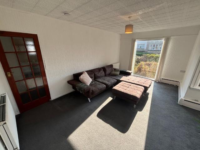 House for rent in Wellmeadow, Mansewood