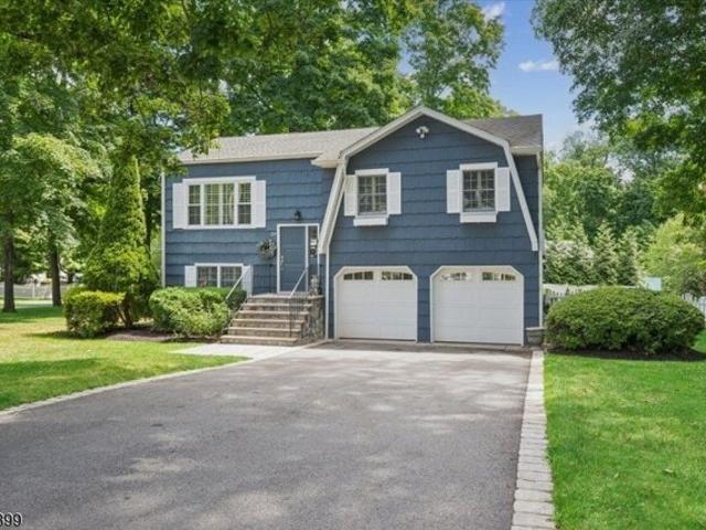 House for sale in Basking Ridge, New Jersey
