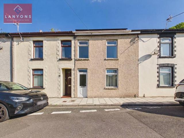 House for rent in Wattstown, Wales