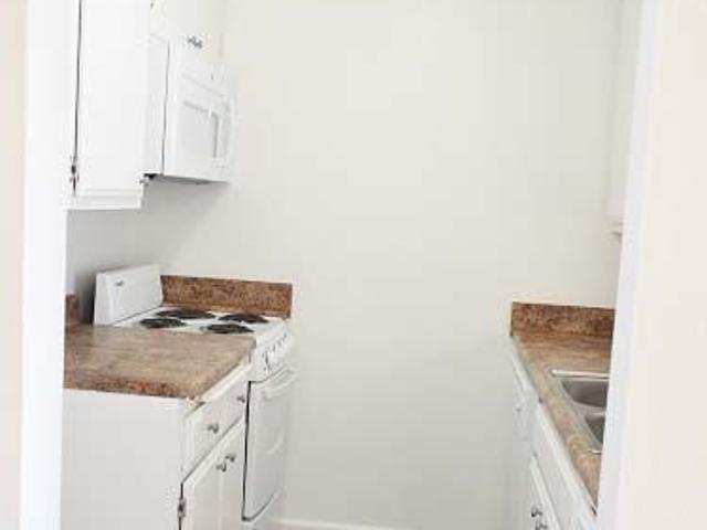 Apartment for rent in Canoga Park, California