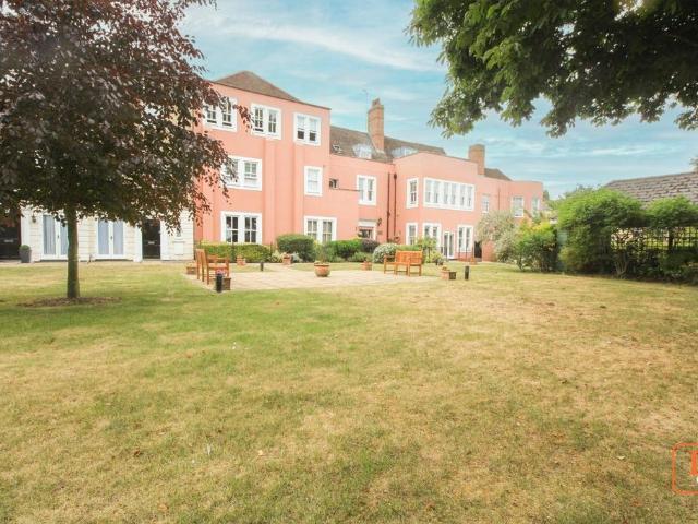Apartment for rent in Hythe, Fordham Heath