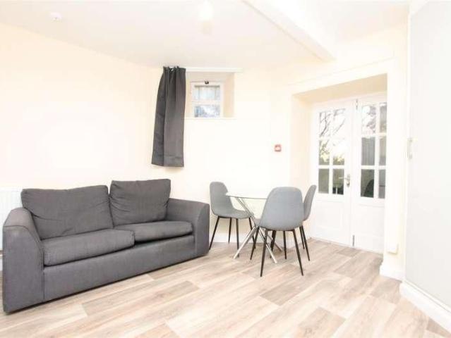 Apartment for rent in Weston Park, Bath