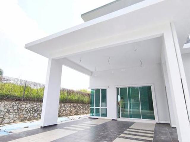 Residential House for sale in Sendayan Village, Negeri Sembilan
