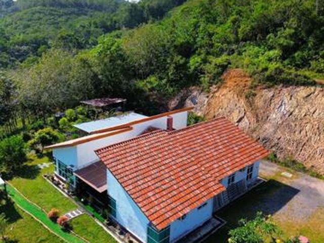 Bungalow for sale in Alor Gajah
