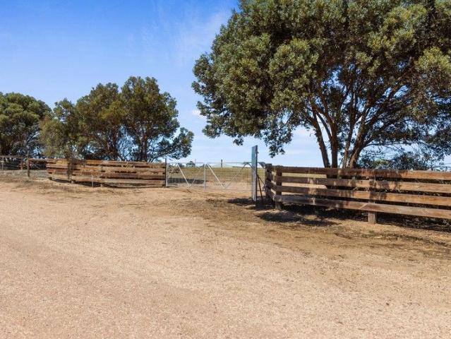 Land for sale in North Moonta, South Australia