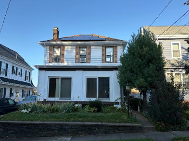 House for sale in Providence, Providence County