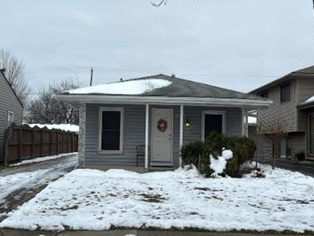 House for sale in Orland Hills, Illinois