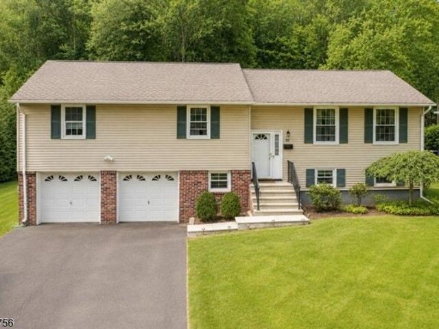 House for sale in Berkeley Heights, New Jersey