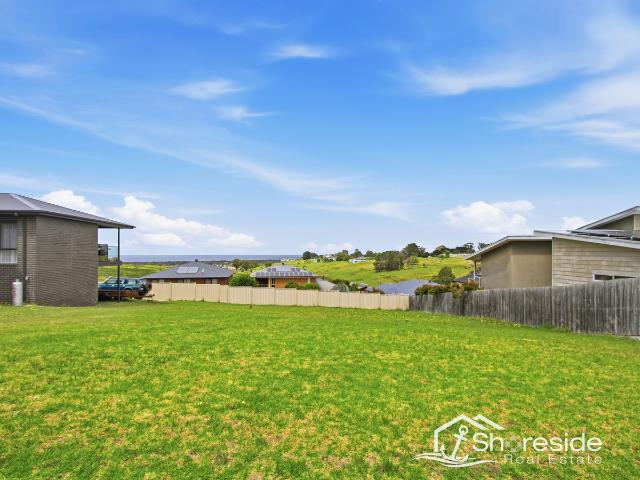 Property for sale in Lakes Entrance, Victoria