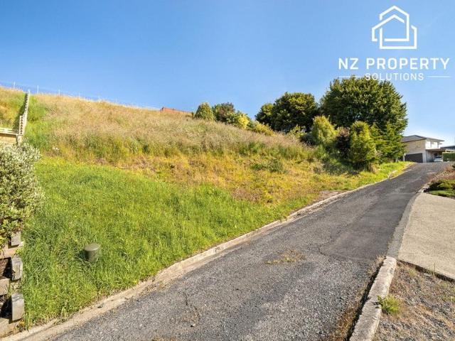 Land for sale in Otakou
