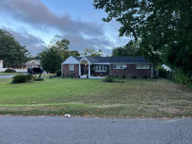 House for sale in Babylon, New York