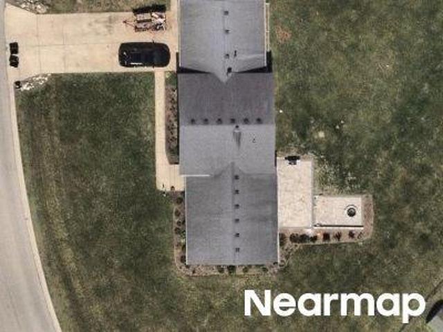 House for sale in Mchenry, Illinois