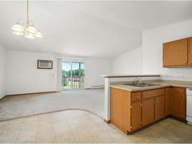 Apartment for rent in Marshfield