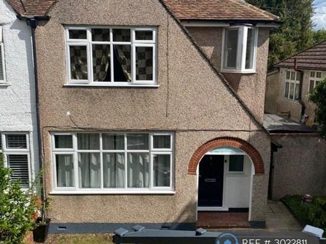 House for rent in London Borough of Croydon, Kenley