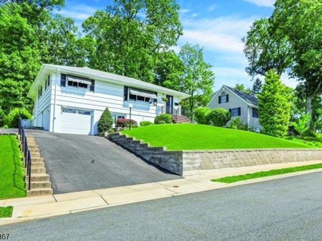 House for sale in Passaic, New Jersey