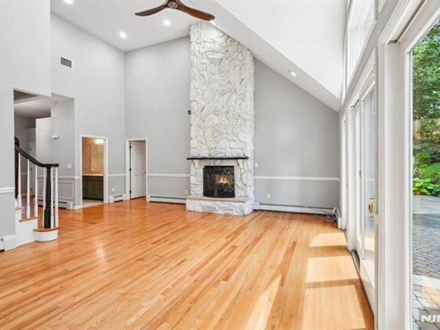 House for sale in Franklin Lakes, New Jersey