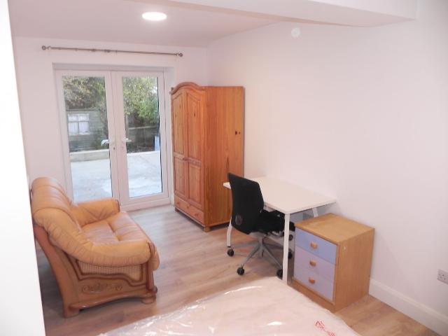 Room for rent in Westborough