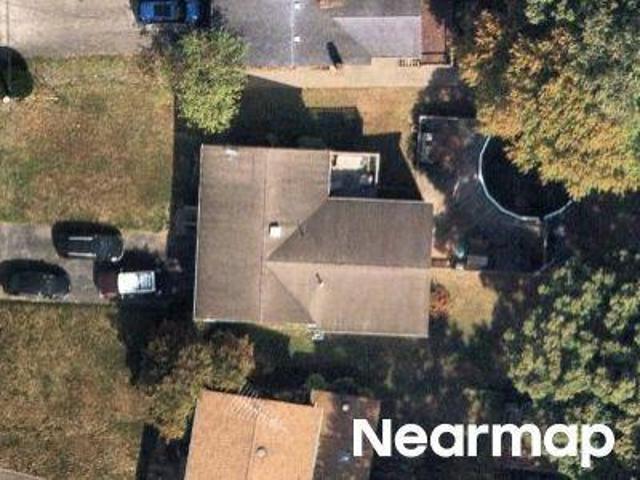 House for sale in Hubbard, Ohio