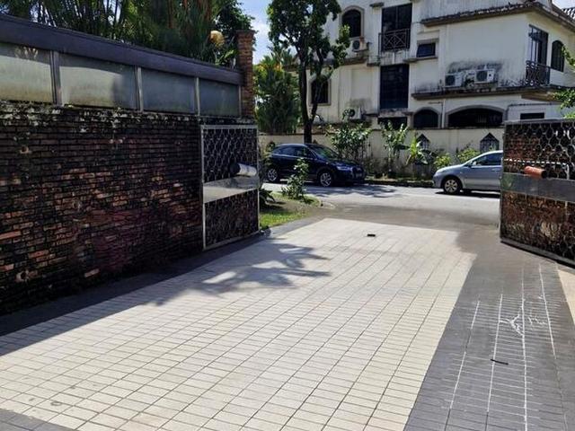 Apartment for sale in Bukit Batok, 05 South West