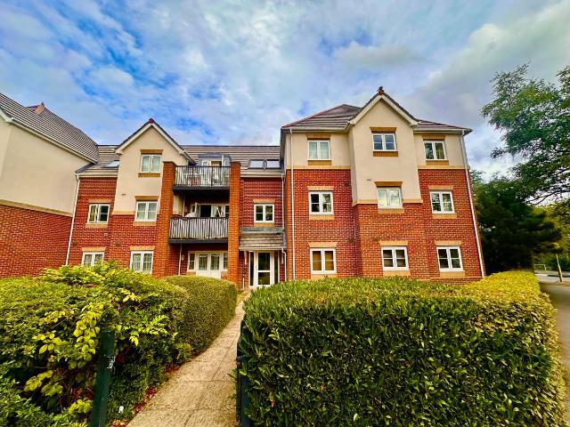 Apartment for rent in Helford, Hampshire