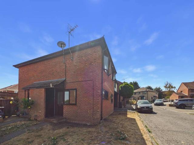 House for rent in Dale Hill, Essex
