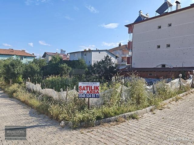 Yaşar Doğu, Kavak içerisinde satılık Arsa