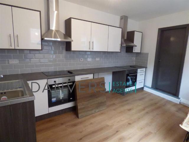 House for rent in West End, Old Wharf