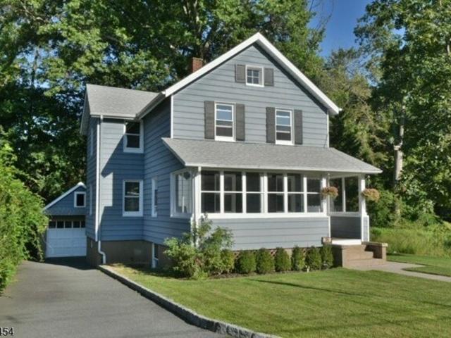 House for sale in Mahwah, New Jersey