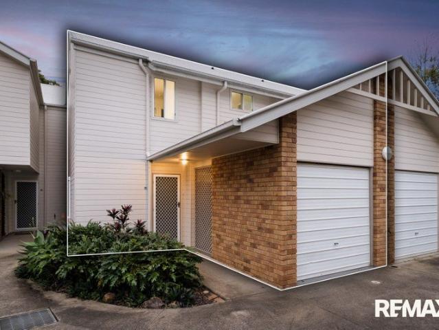 Townhouse for sale in Kings Creek, Queensland