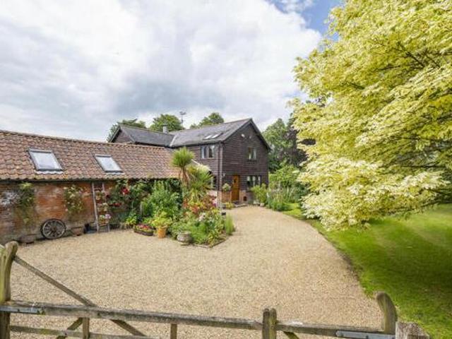 House for sale in Key Street, Suffolk