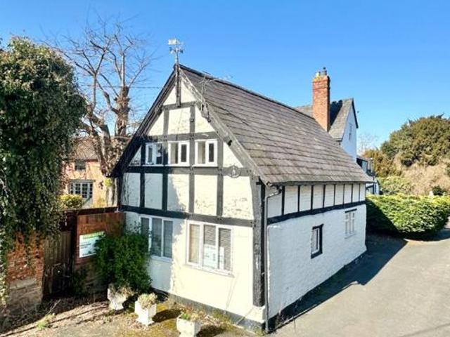 House for sale in Portfields, Lower Bullingham