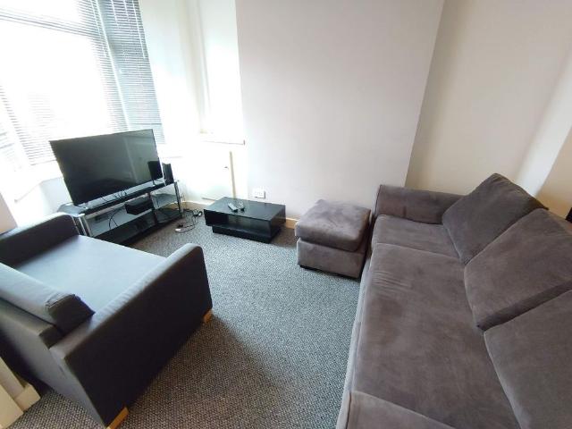 House for rent in Elm Park, Liverpool