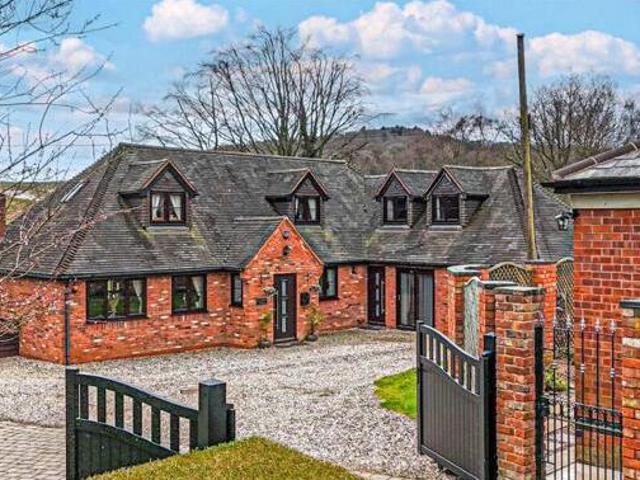 House for sale in Kettlebrook, Staffordshire