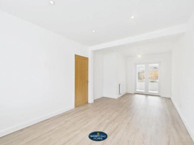 House for rent in Stoke Hill, West Midlands