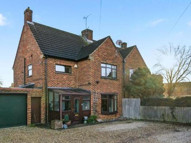 House for sale in Arbury, Cambridgeshire