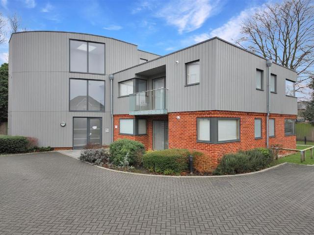 Studio for rent in Cambridge, Cambridgeshire and Peterborough