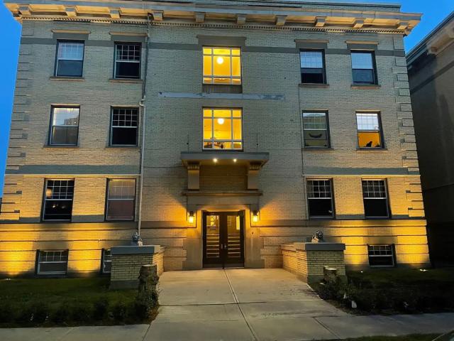 Apartment for rent in Connaught, Calgary