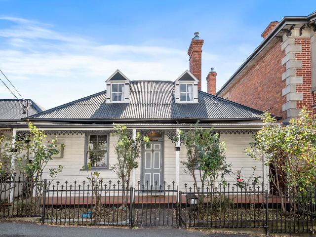 House for sale in Hobart