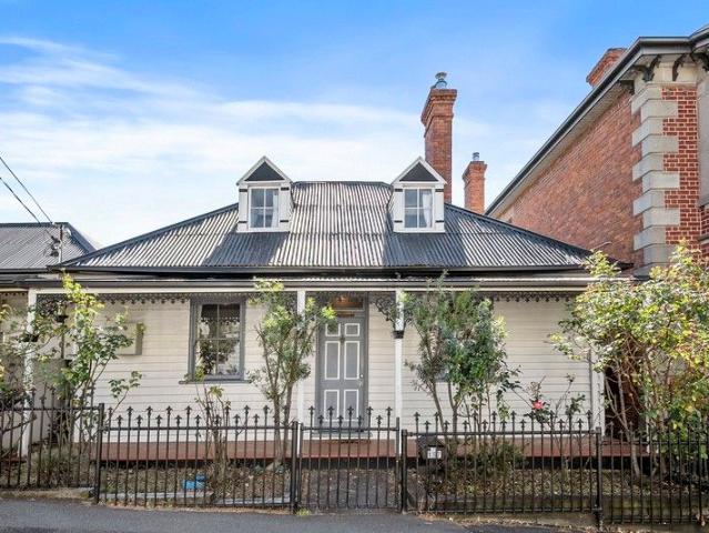 House for sale in Hobart