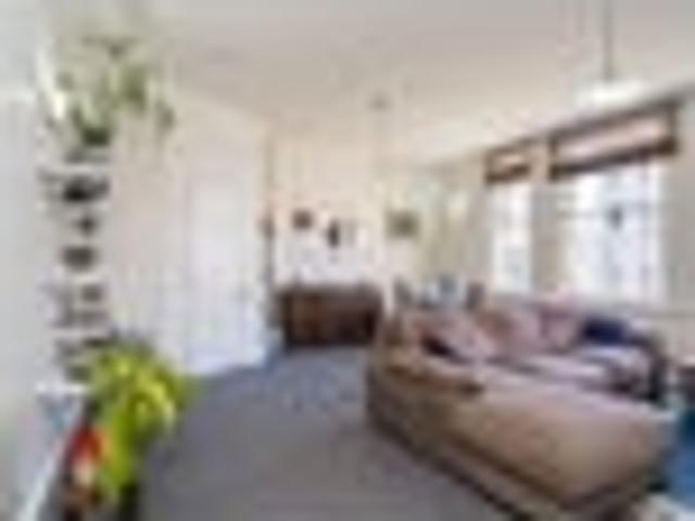 Apartment for sale in Otakou