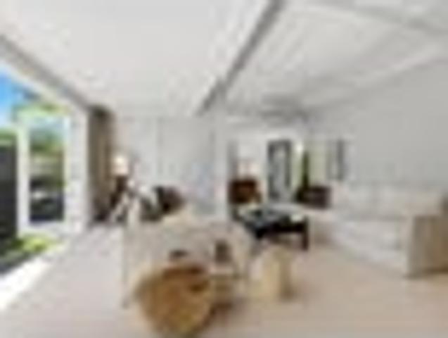 House for sale in Wairau Valley