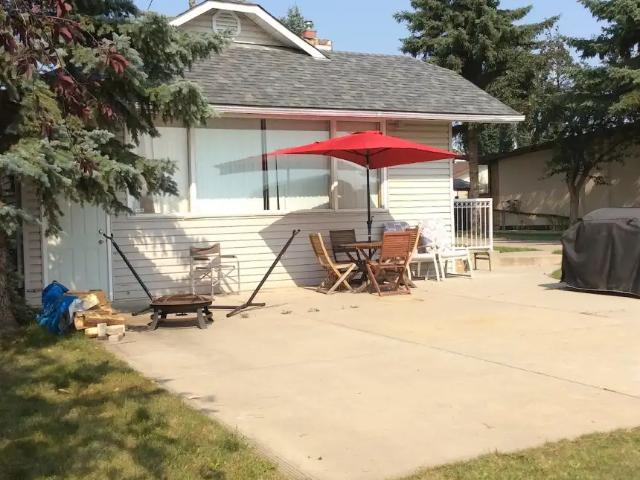 House for rent in Chestermere, Alberta