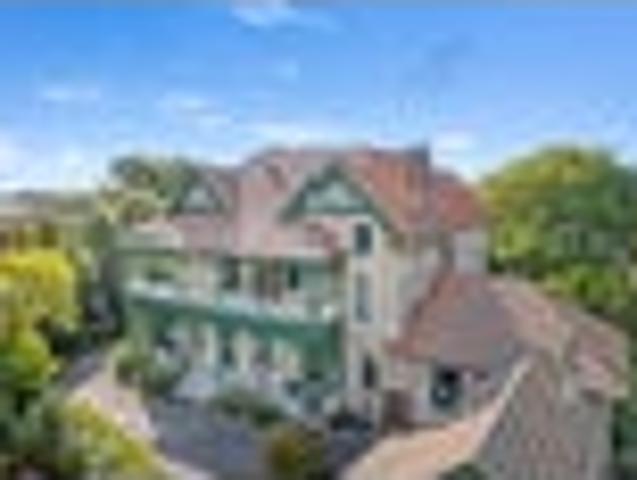 House for sale in Otakou