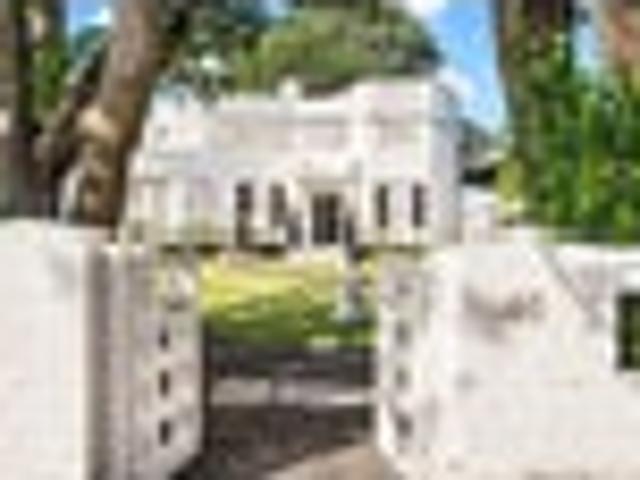 House for sale in Balmoral