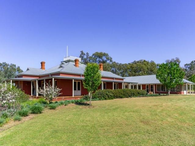 Acreage for sale in West Wyalong, New South Wales