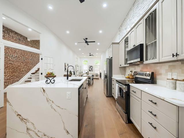 Room for rent in Madison Park, Baltimore