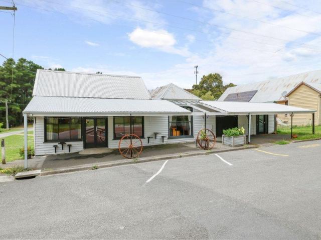 House for sale in Mount Egerton, Victoria