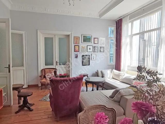 Beyoğlu, İstanbul içerisinde kiralık mülk